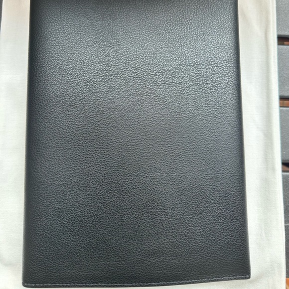 Alexander McQueen Black Skull Envelope Clutch Bag - Picture 7 of 14